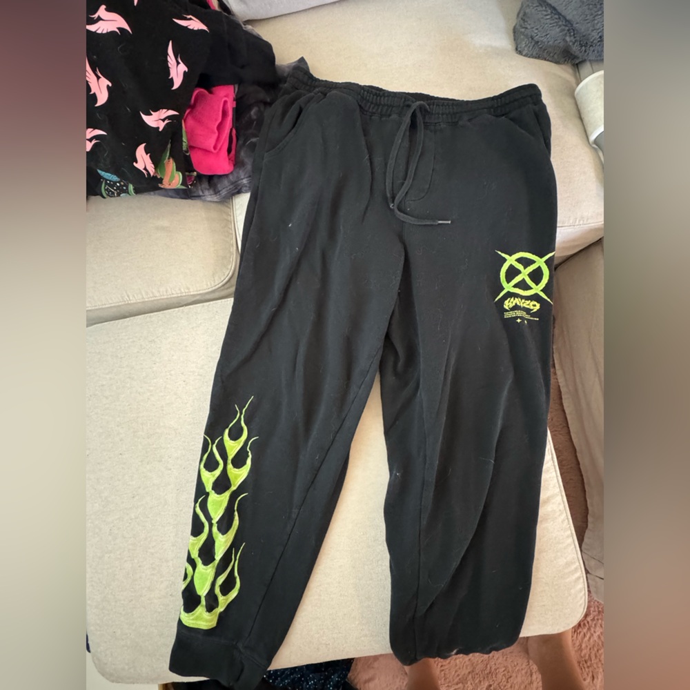 Kayzo Unleashed sweats